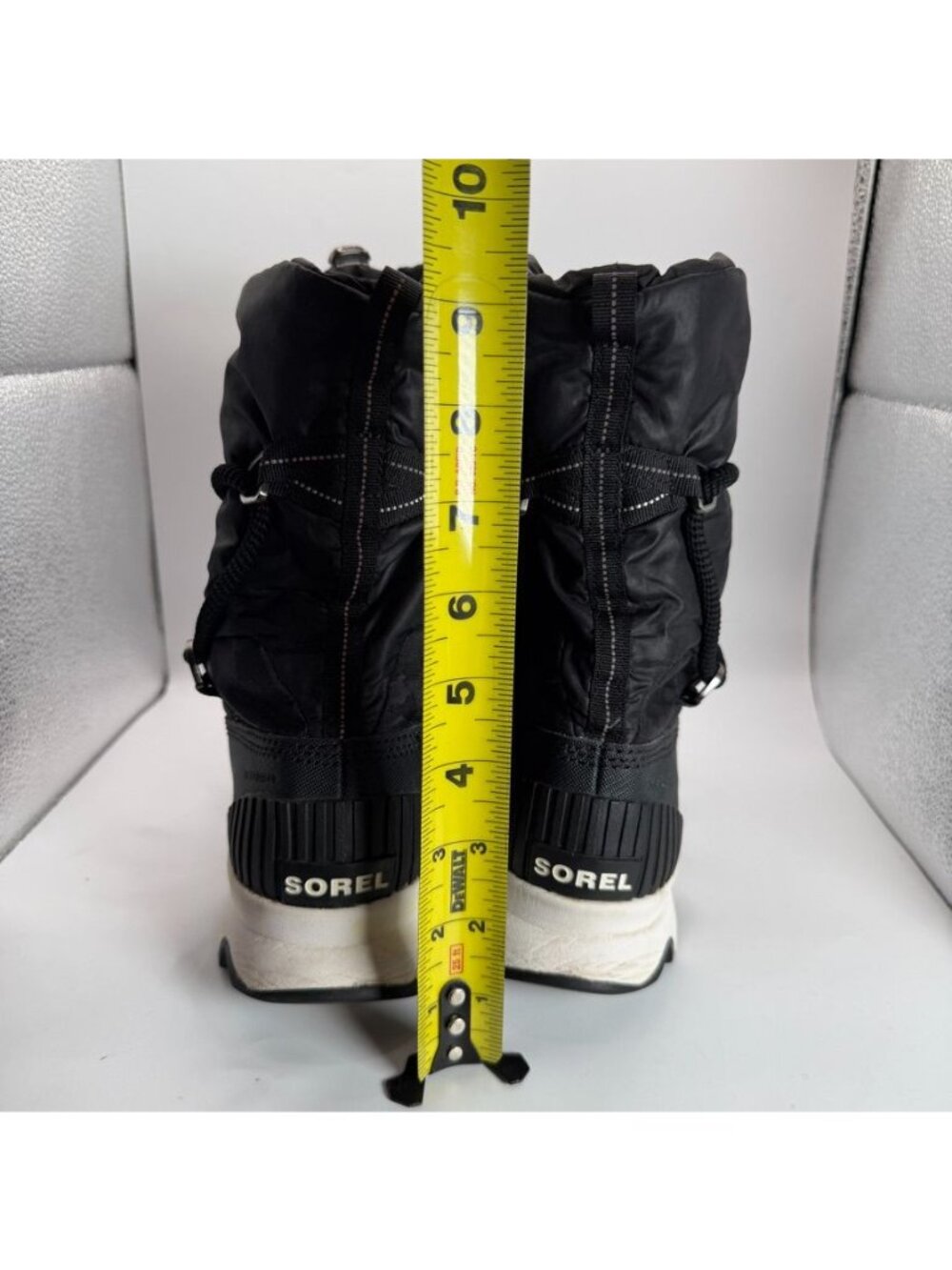 Sorel Kinetic waterproof insulated Winter Boots Womens Size 9 Black Faux Fur - Picture 5 of 8